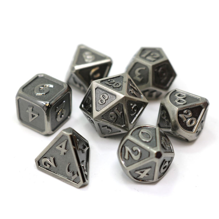 Die Hard Dice: Metal RPG Set - Mythica Battleworn Silver